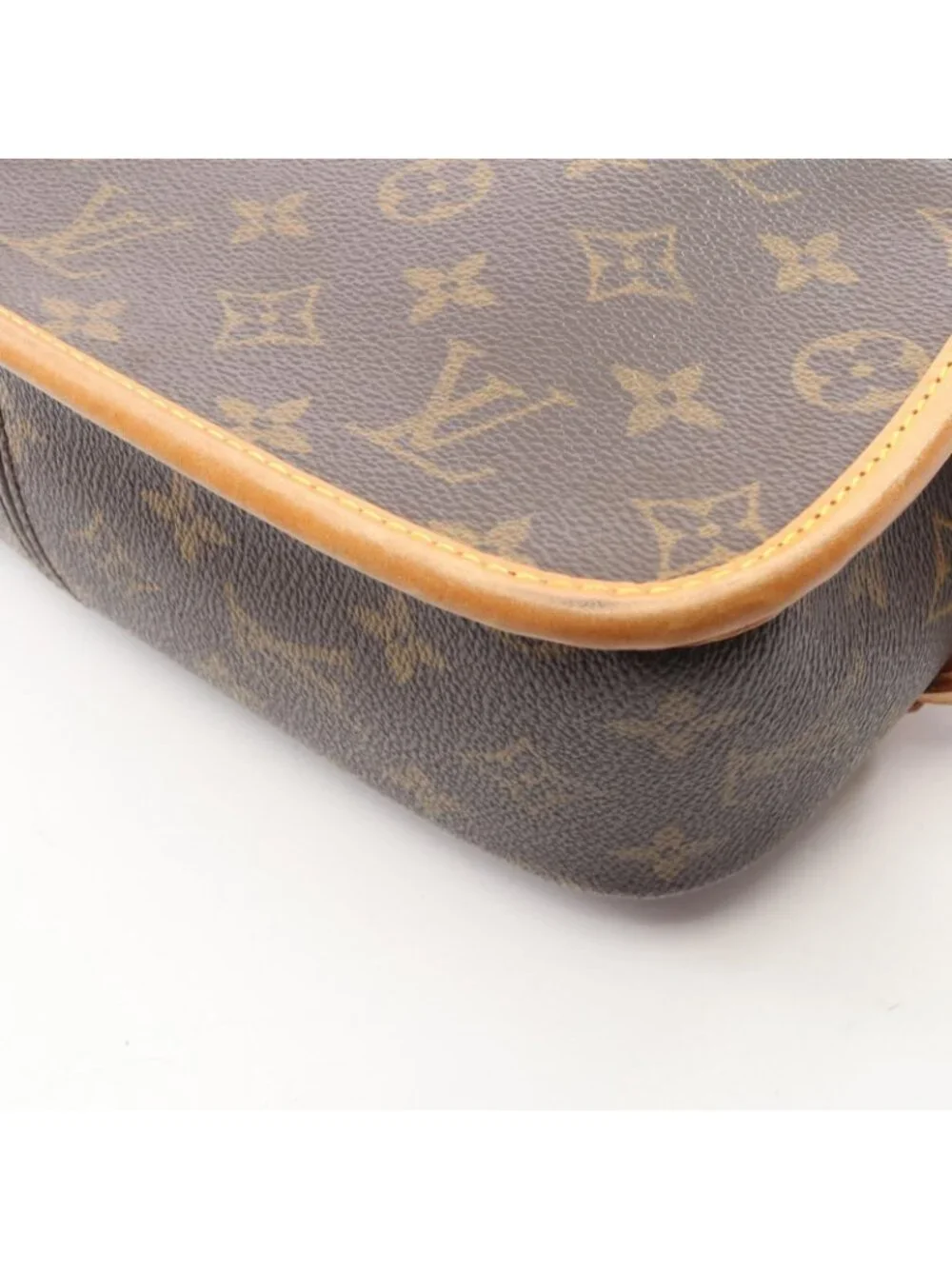 Louis Vuitton Shoulder Bag Solonge Monogram Canvas Leather
